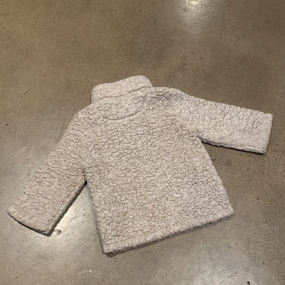 Faux Fur toddler pullover - Picture 3 of 6